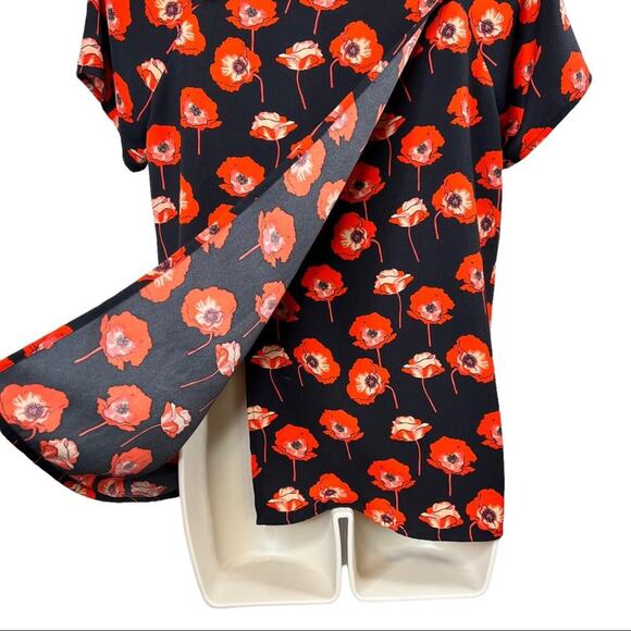 CAbi Flanders Poppy Split Back Top in Fiery Red and Black Style 3251 Size XS - Picture 7 of 9